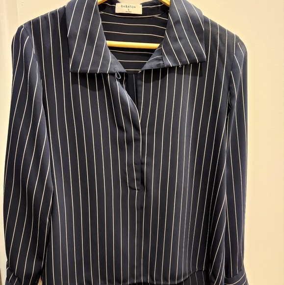 Aritzia Babaton Striped Blouze Small - Picture 1 of 4